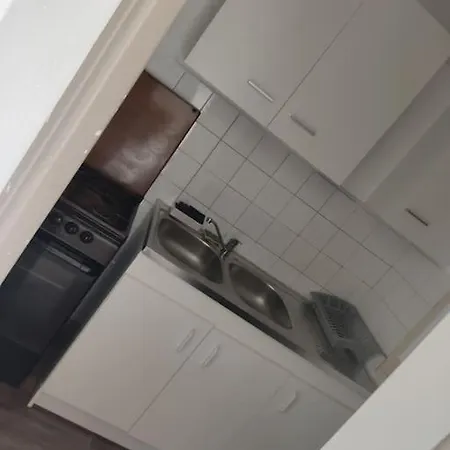 Des Petit En Rdc Apartment
